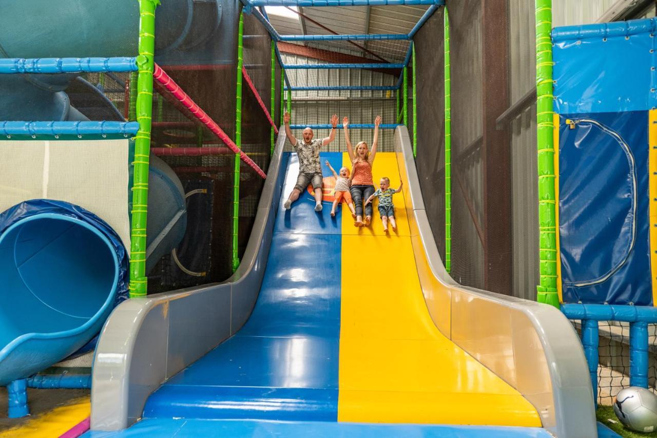 Camping Country Park Touquin - Site Officiel - Next To Disneyland Paris المظهر الخارجي الصورة